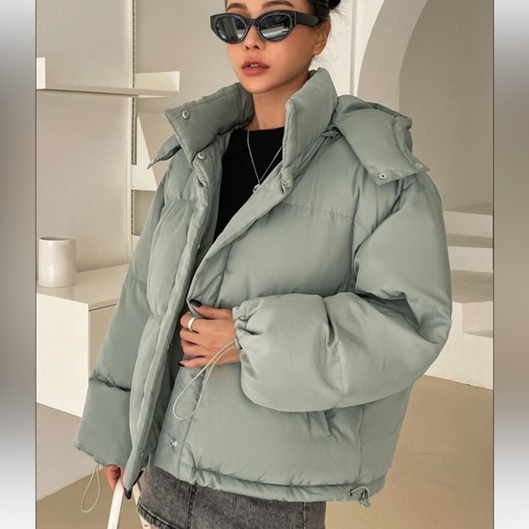 DAZY Drop Shoulder Drawstring Hem Hooded Puffer Coat - Picture 1 of 7